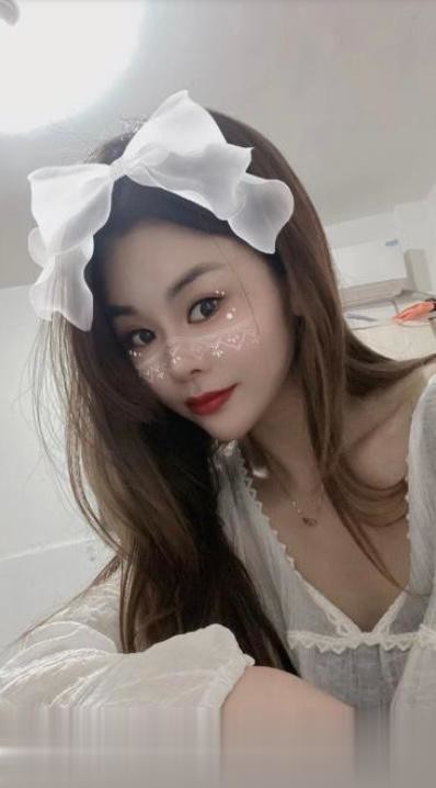 浙江-杭州余杭长腿美女-1.jpg