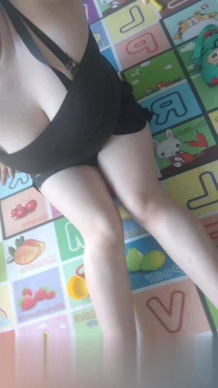 辽宁-沈阳铁西吃奶少妇微胖小妹，自己带孩子，能吃奶-1.jpg