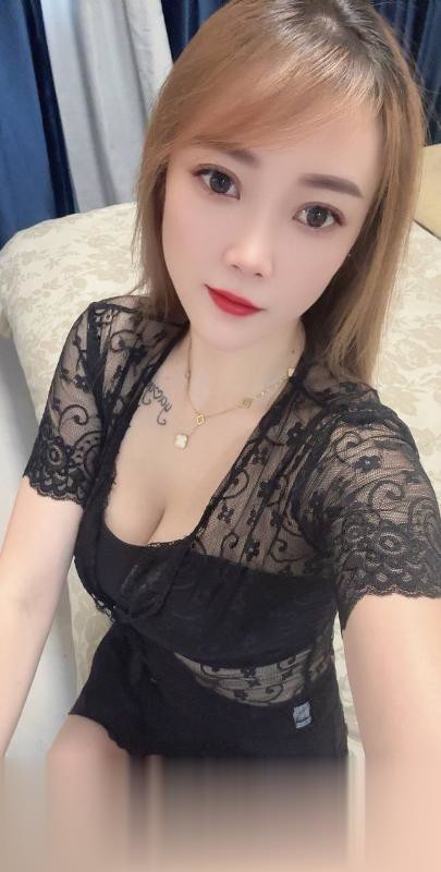 广东-广州上门小姐天河大胸美艳少妇-1.jpg